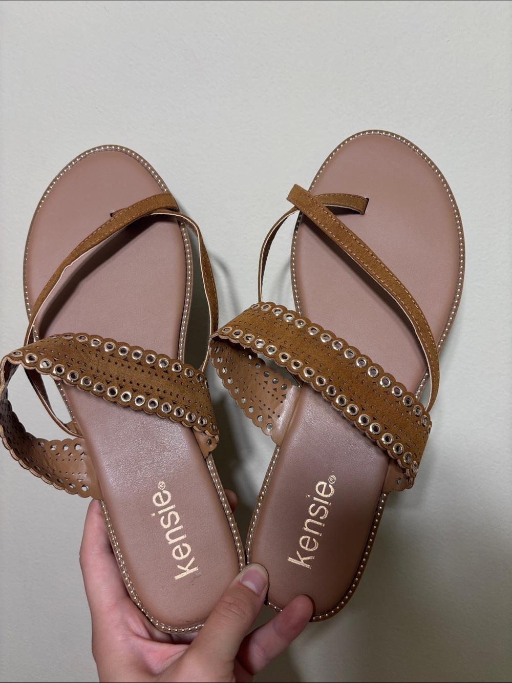 Kensie Cognac Perforated Eyelet Strap Sandals NWOT